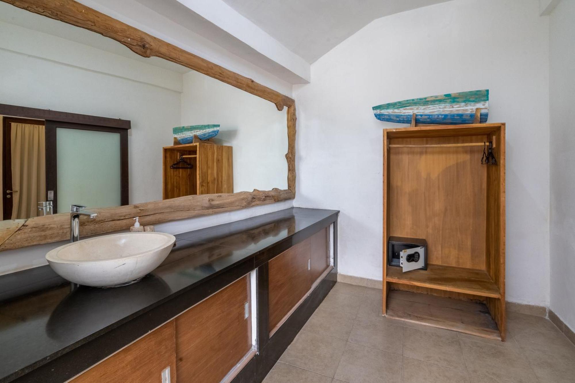 Villa Aveli Seminyak By Best Deals Asia Hospitality Kültér fotó